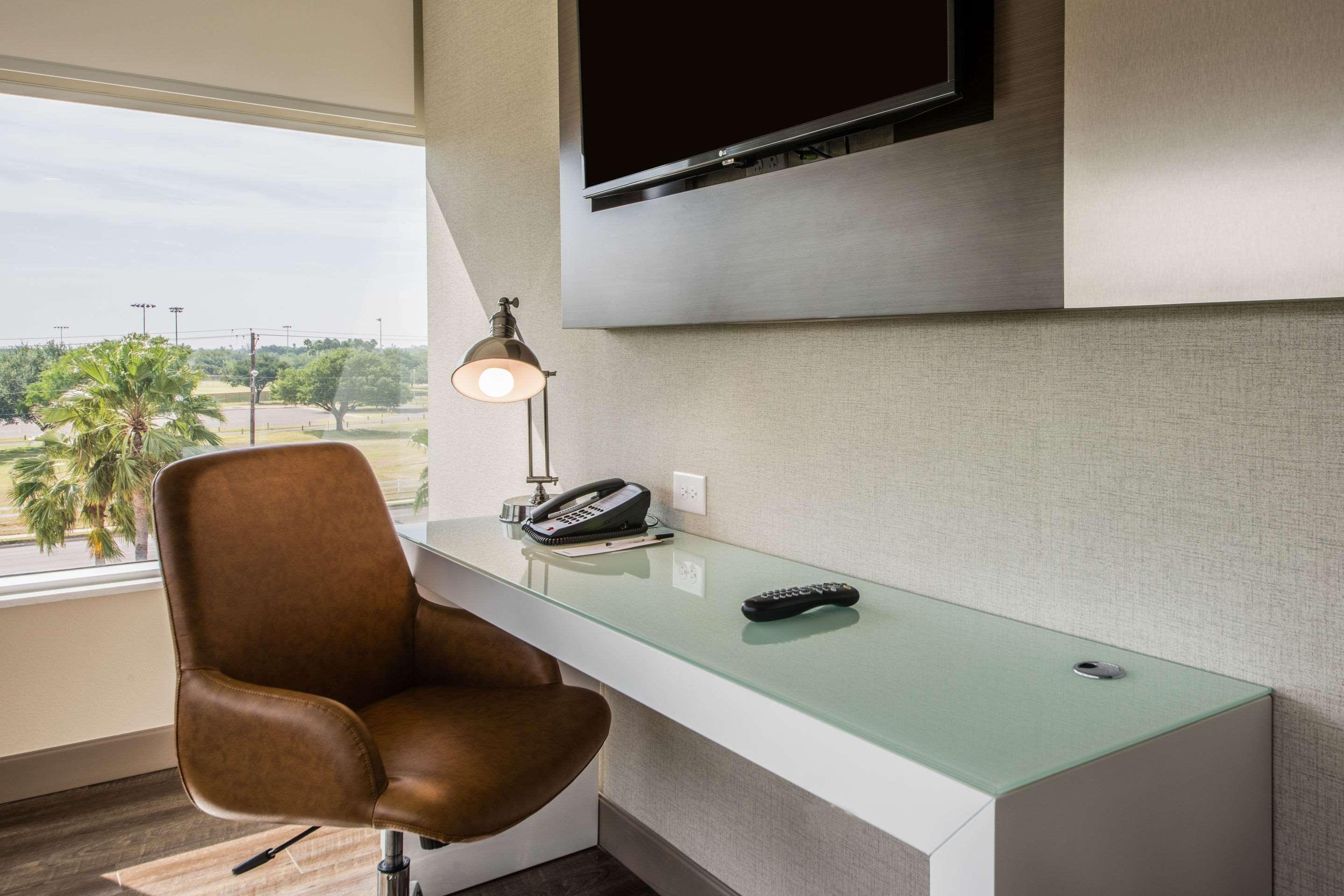 Cambria Hotel Mcallen Convention Center מראה חיצוני תמונה